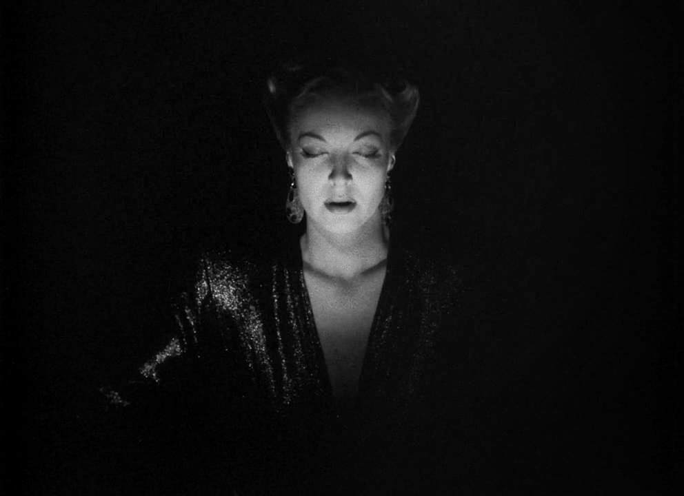 Hillary Brooke - Ministry Of Fear (1944)