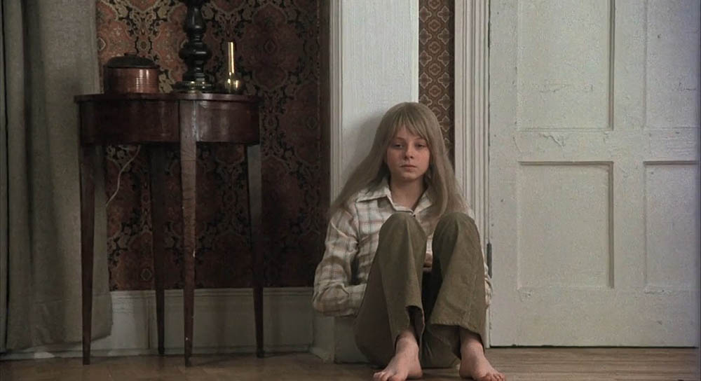 Jodie Foster - The Little Girl Who Lives Down the Lane (1976)